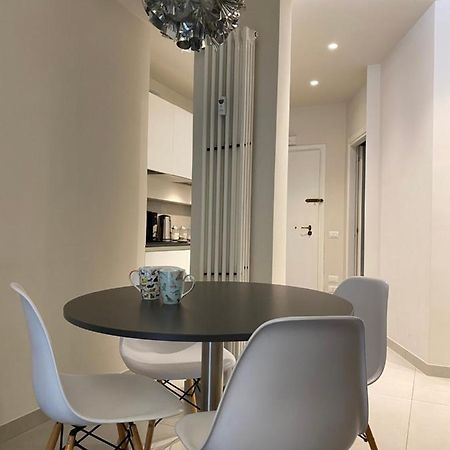 La Briciola Apartment โรม ภายนอก รูปภาพ