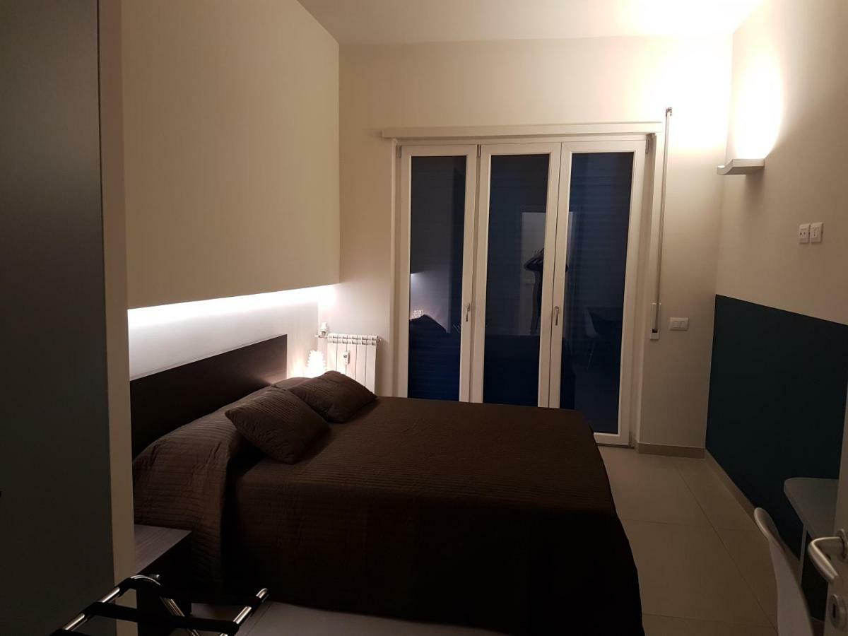 La Briciola Apartment โรม ภายนอก รูปภาพ